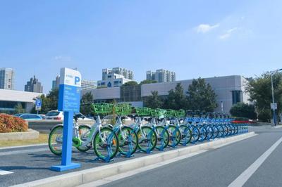 全总财贸轻纺烟草工会轻工烟草工作部部长吕杰一行专题调研永安行